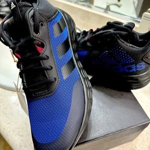 Adidas own the game 2.0 basketball shoes